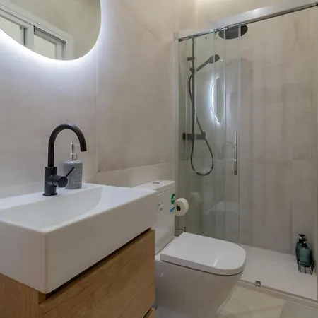 Centrico Alfonso Xiii Apartment *